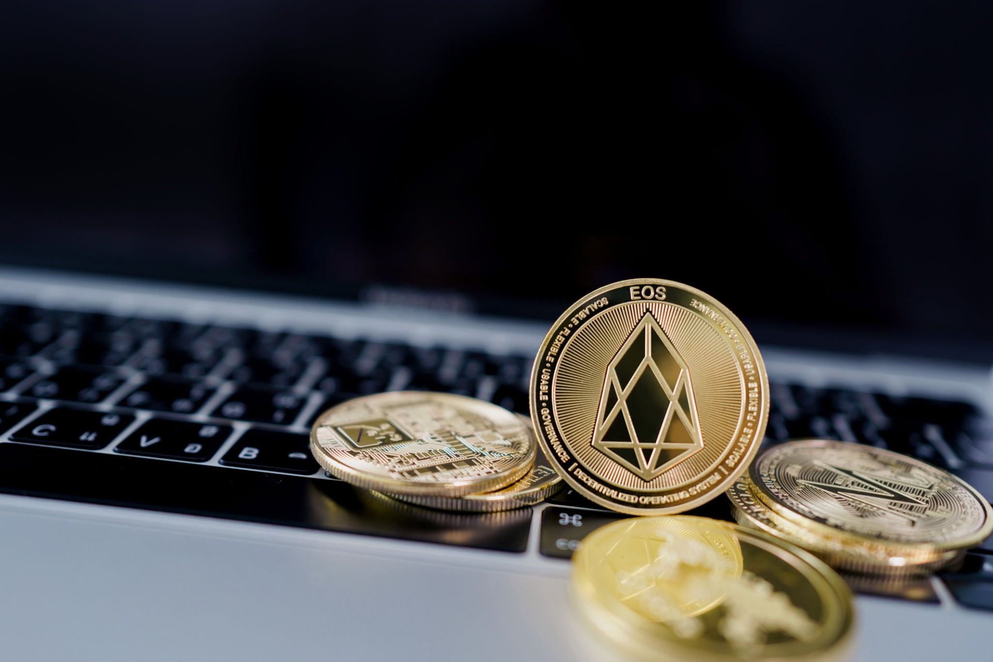 ایاس(EOS) علیرغم افزایش قابل توجه در هفته گذشته، نتوانست روند نزولی را بشکند