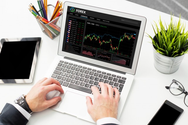 میانگین متحرک در بستر دیجیتال