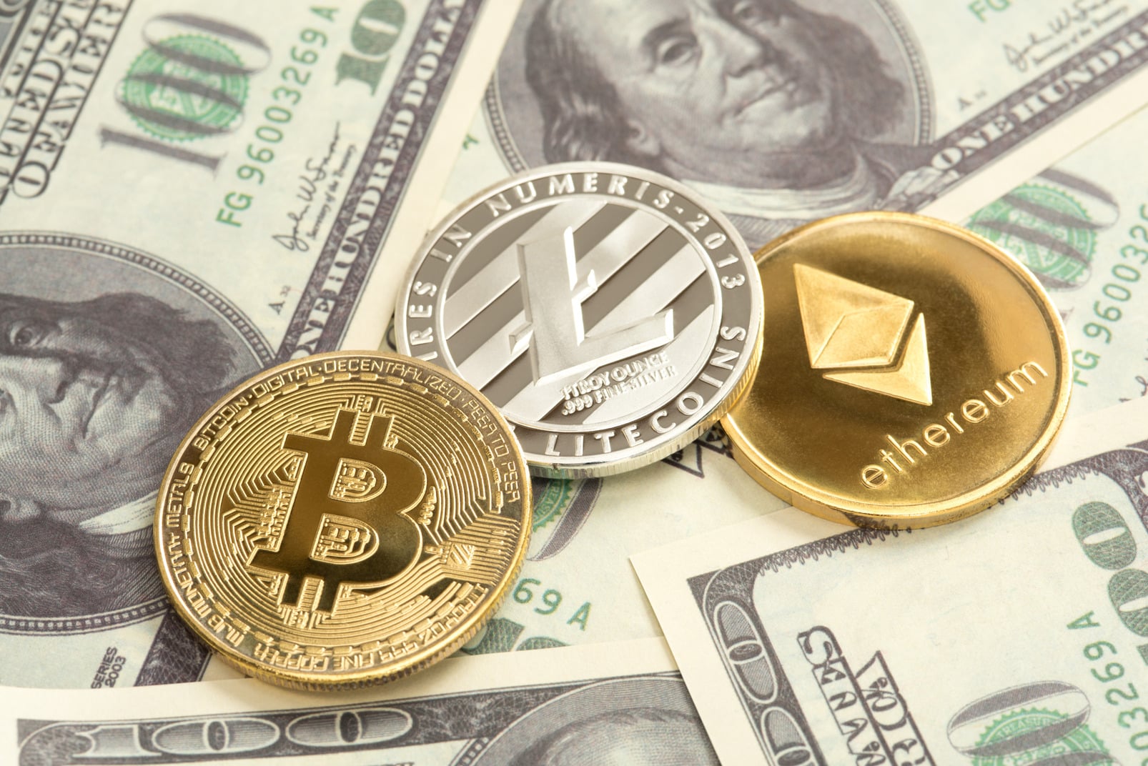 دلار حال بیتکوین را گرفت!