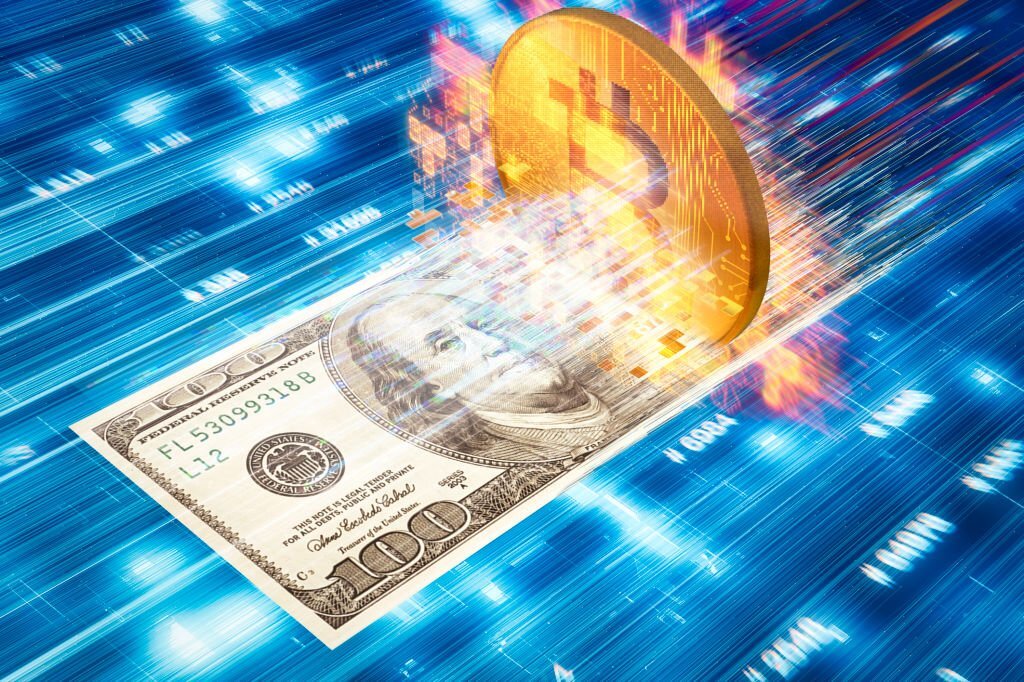 دلار و بیت کوین