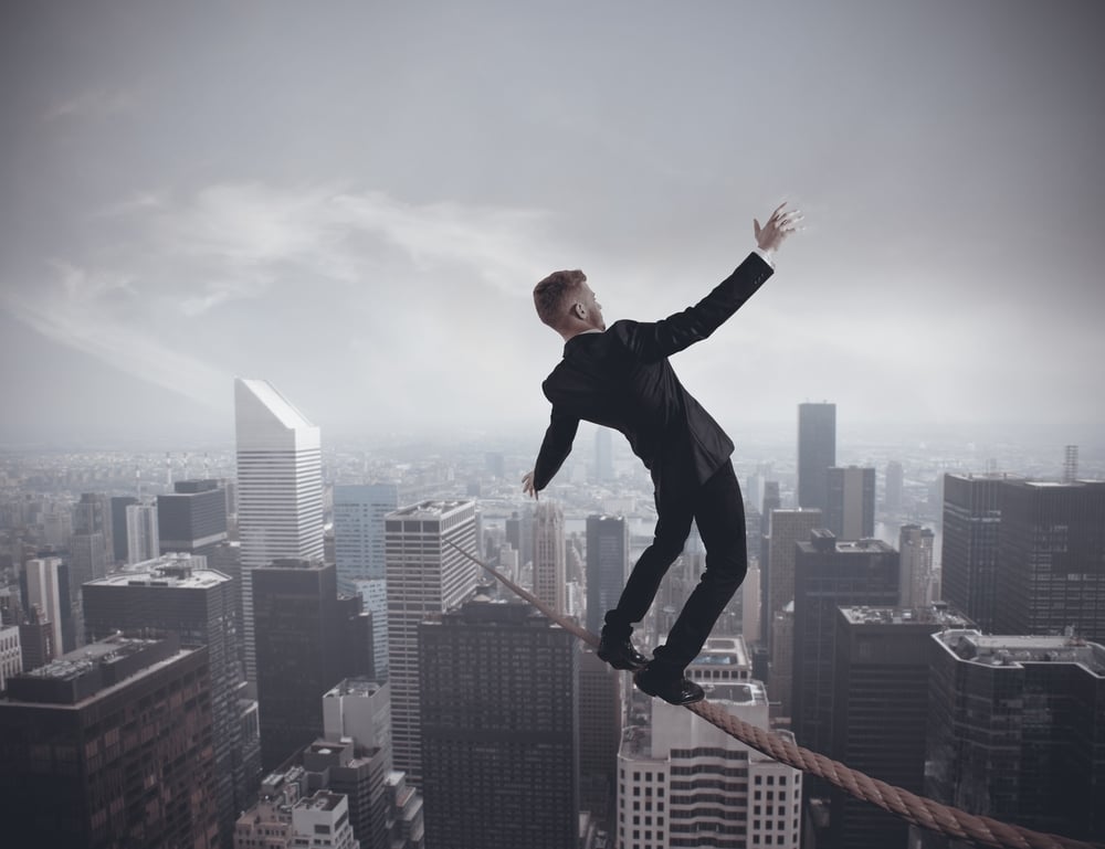بیت کوین هم‌چنان در خطر سقوط