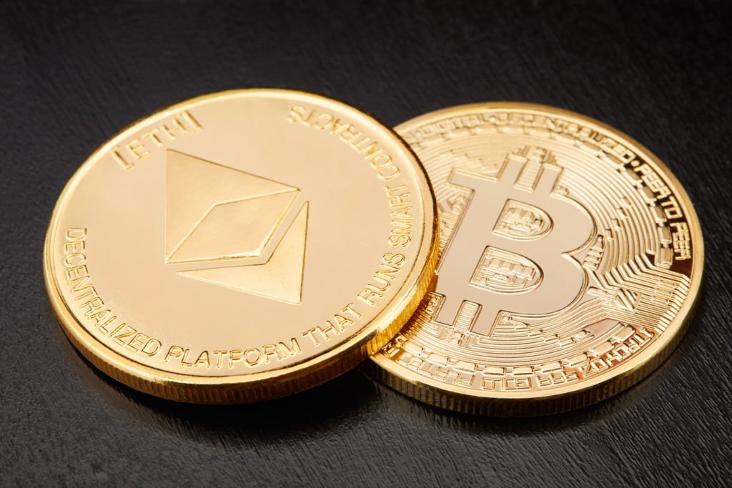 بیت کوین و اتریوم