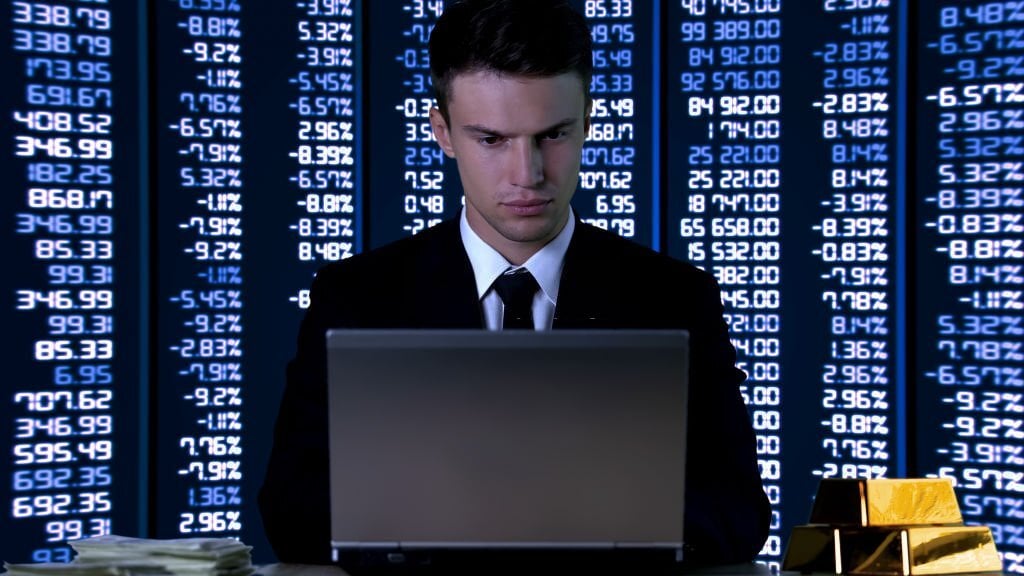 آیا منتظر کاهش قیمت طلا باشیم؟