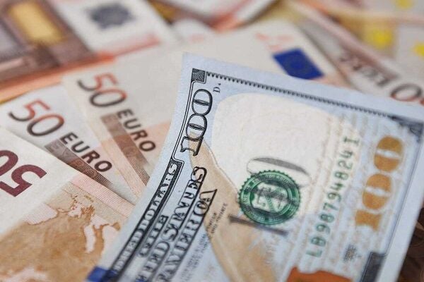 یورو/دلار پیشرو در مسیر صعودی
