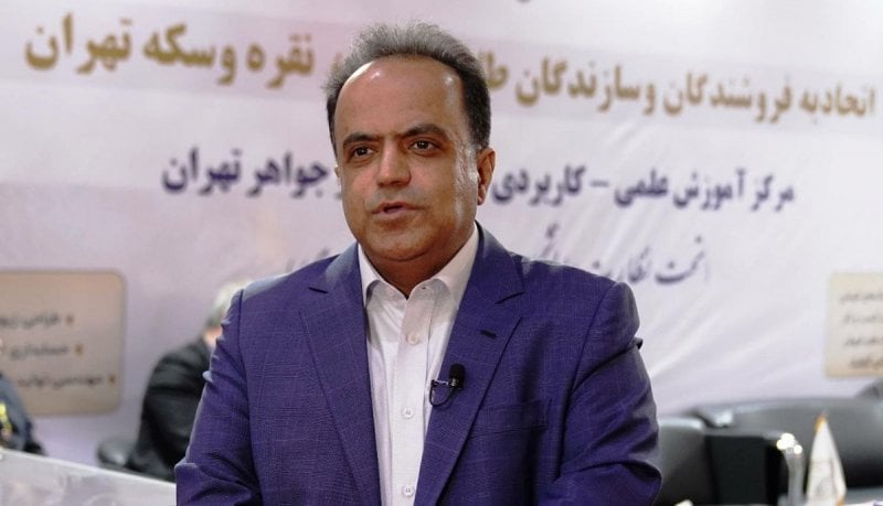 دلایل کاهش قیمت ها در بازار طلا/ سکه بخریم یا طلا؟