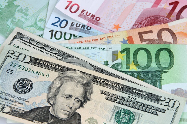 یورو/دلار در مسیر ریزش