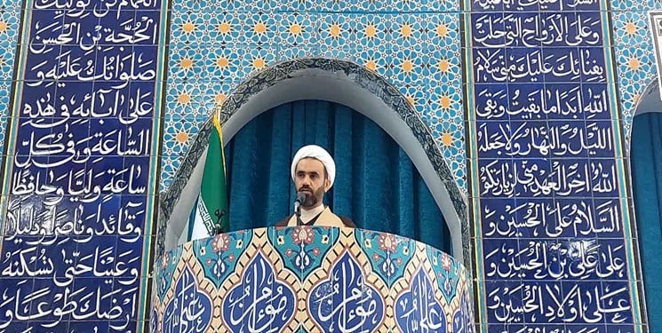 انتقاد شدید امام جمعه قلعهرئیسی از یک گزارش کذب در حوزه آسفالت راهها
