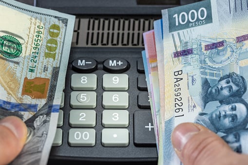 عقبگرد پزوی مکزیک در برابر دلار