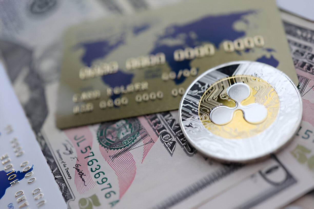 مدیرعامل ریپل حساب بانکی خود را پس از ۲۵ سال از دست داد