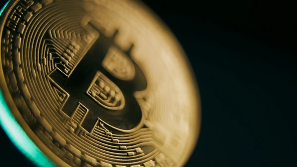 ممنوعیت ماین بیتکوین میتواند به محیط زیست آسیب بزند