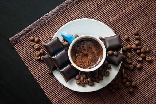 آیا قهوه و کاکائو، رقبای طلا هستند؟