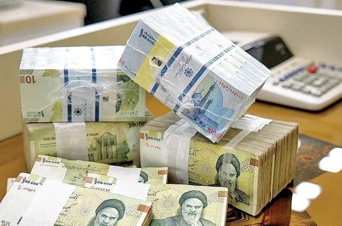 ریال، کمارزشترین پول دنیا | تحلیل جامع عوامل سقوط ارزش پول ملی