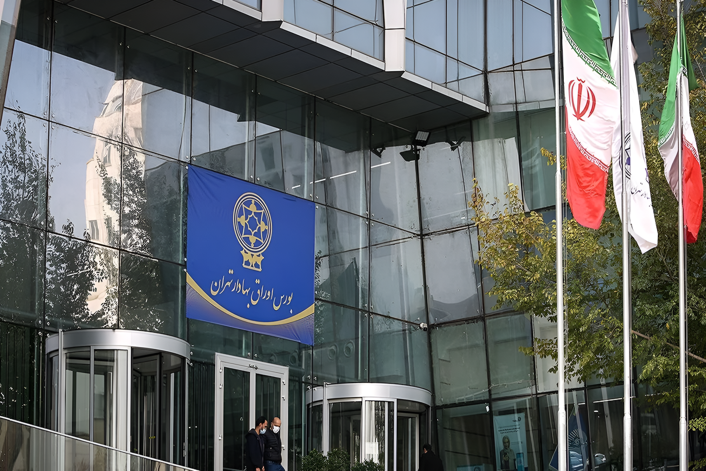 تراژدی تکراری بورس تهران؛ صف فروش، کم رمقی تقاضا و افت شاخصها