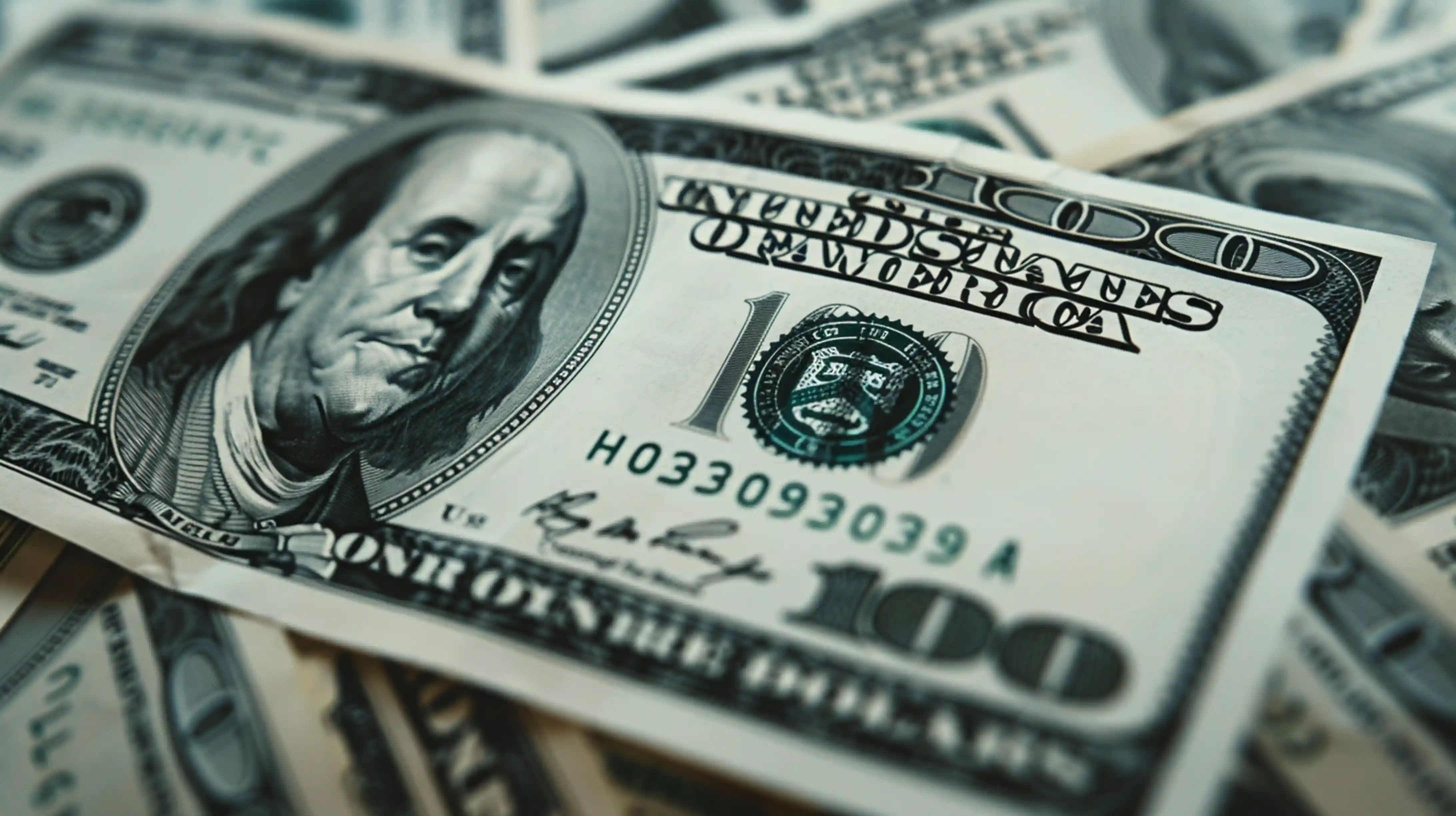 دلار در مرز ۱۱۳ هزار؛ آزمون بزرگ بازارساز در برابر موج تقاضا