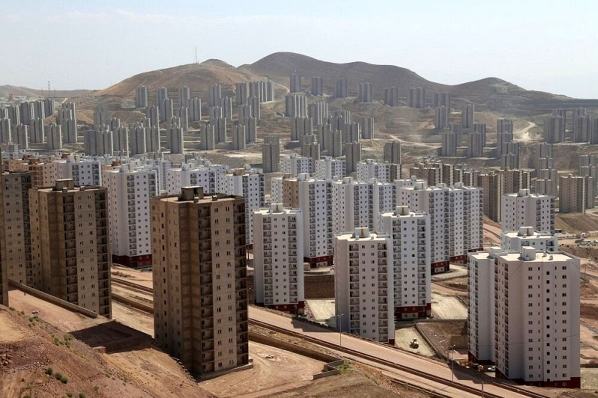 آینده بازار مسکن در ایران: رقابت بر سر متراژهای کوچک