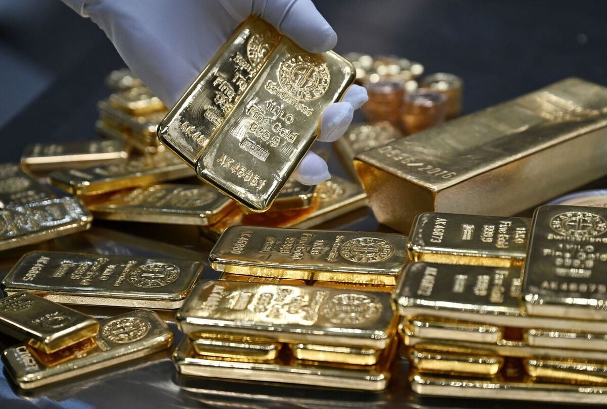 قیمت جهانی طلا امروز ۱۱ دیماه ۱۴۰۴ / کاهش قیمت در روز اول سال میلادی
