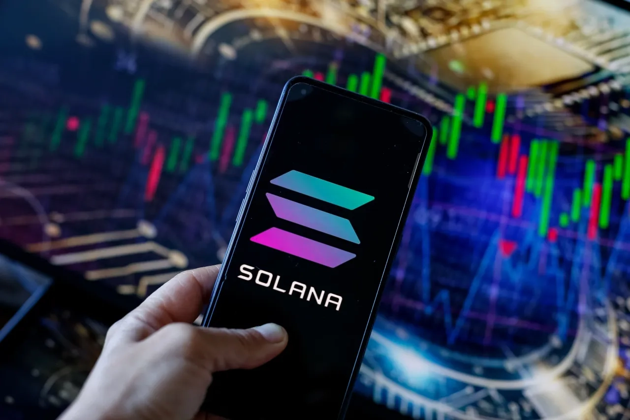 اتریوم و سولانا در انتظار لایحه شفافیت آمریکا