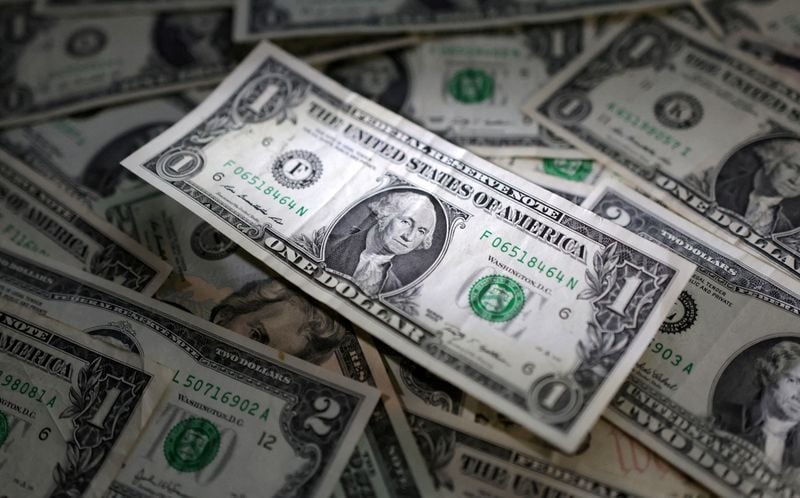 از تنگه هرمز تا کاخ سفید؛ سایه 3 عامل بر سر دلار