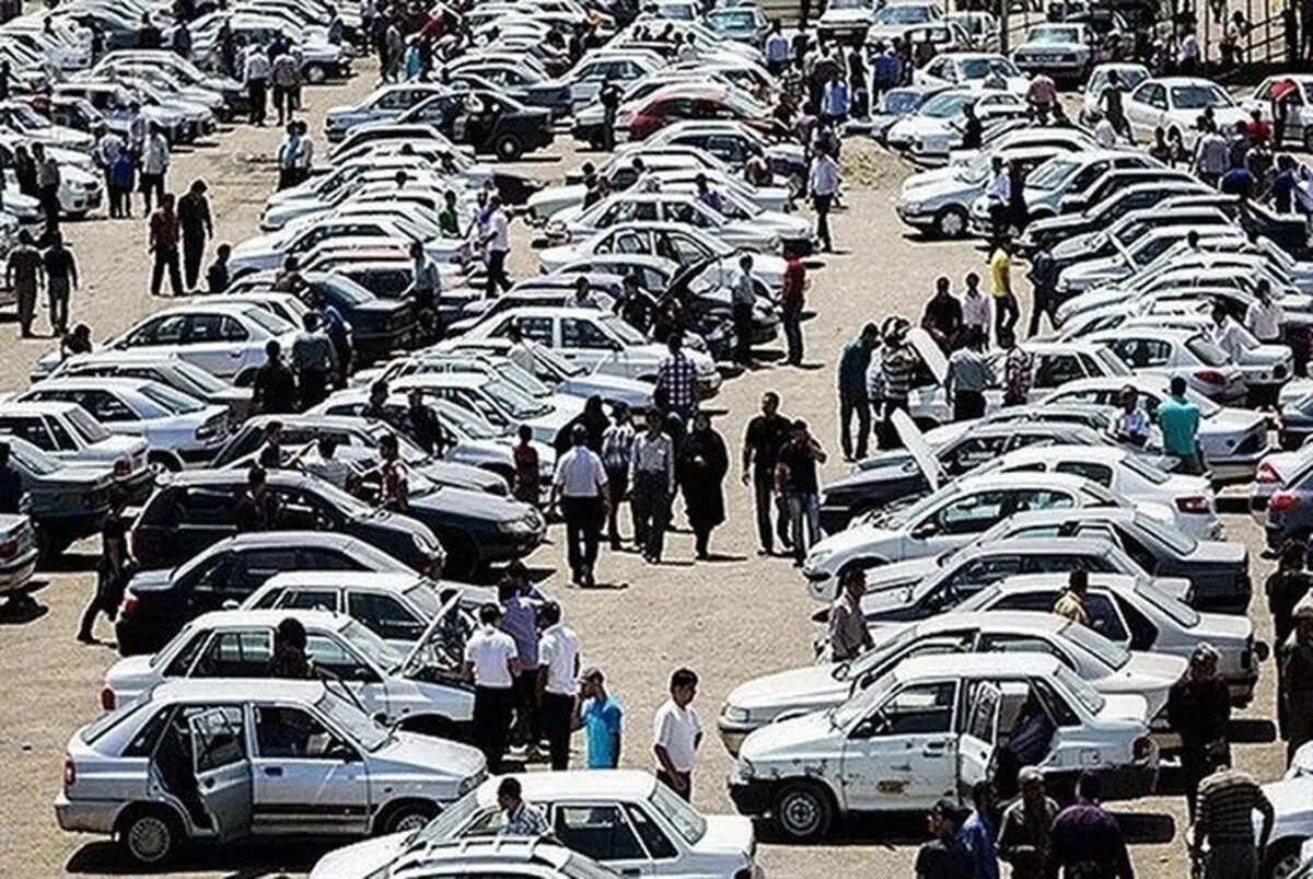 بیدار شدن از رویای احتکار؛ تغییر رژیم نقدینگی و پایان عصرِ «خودروهای سرمایهای»