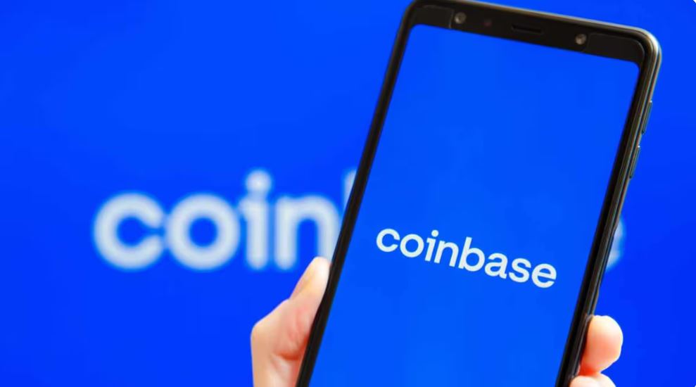 انتقال ۴۰۰۰ بیت‌کوین دولت آمریکا به کوین‌بیس؛ فروش یا مدیریت دارایی؟