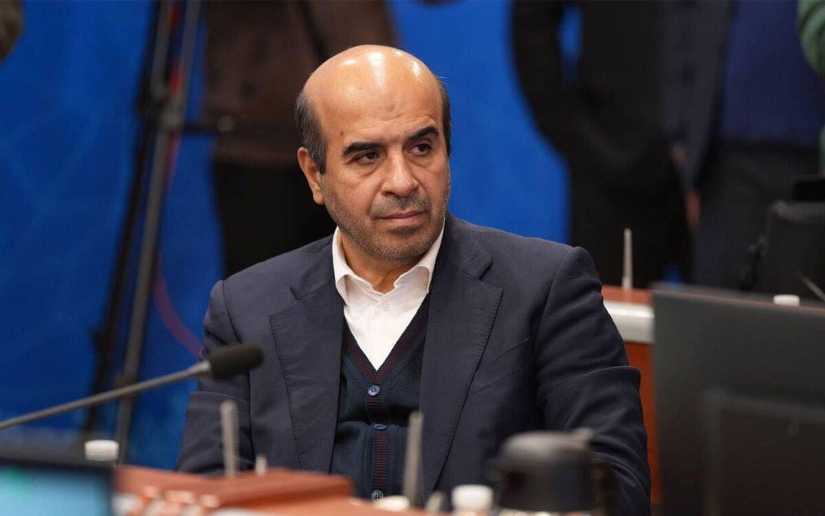 عرضه سهام ۱۰۶ نیروگاه خورشیدی در بورس