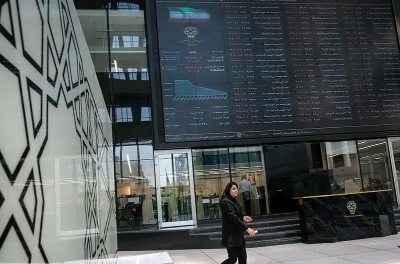 بررسی نسبتهای مالی و ارزندگی نماد تاپیکو در بازار سهام