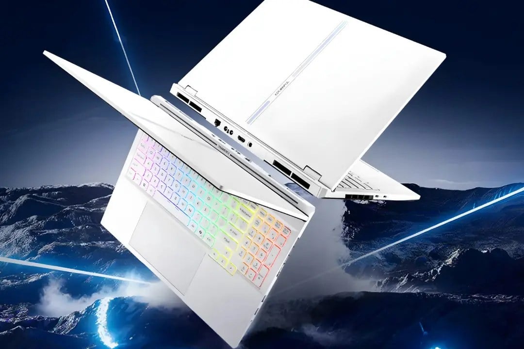 لپتاپ گیمینگ Colorful با خنککننده مایع خارجی و RTX ۵۰۶۰ معرفی شد