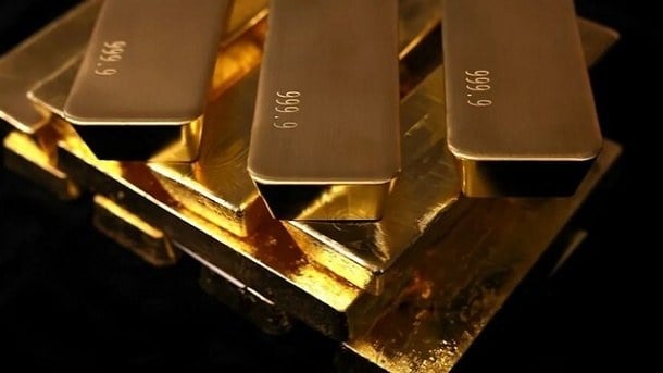 طلا در آستانه ۴۷۰۰ دلار؛ بازار جهانی صعودی ماند