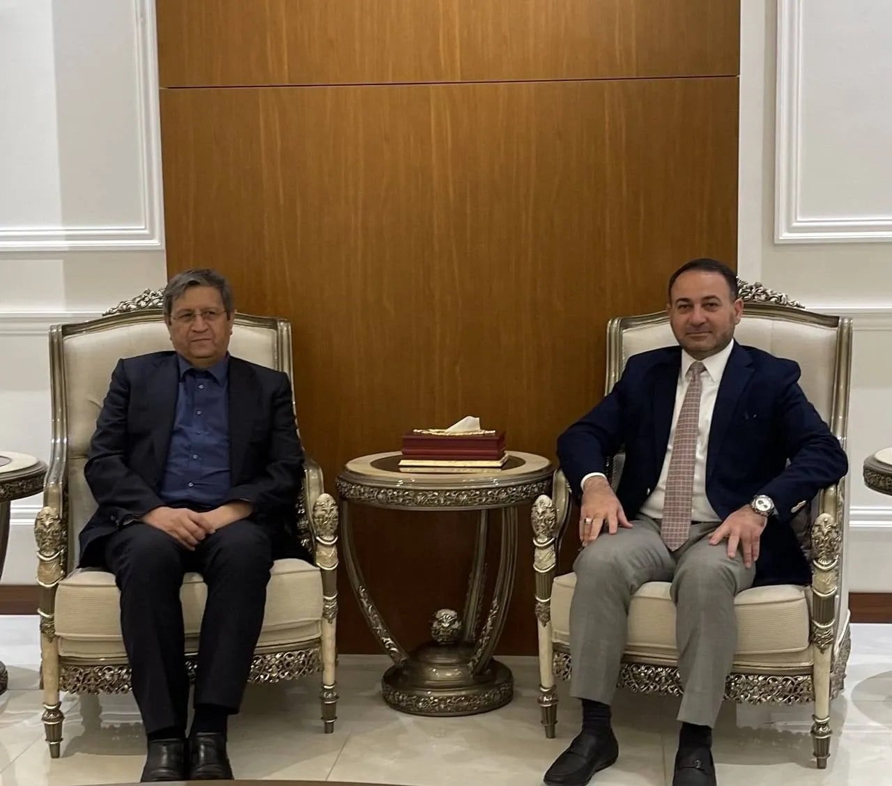 توسعه همکاریهای راهبردی اقتصادی؛ محور گفتوگوی رئیس کل بانک مرکزی با وزیر تجارت عراق