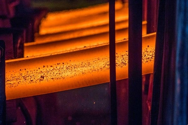 شمش فولاد ایران چشمانتظار موج صادرات؛ توقف بیلت جهانی روی ۴۶۵ دلار