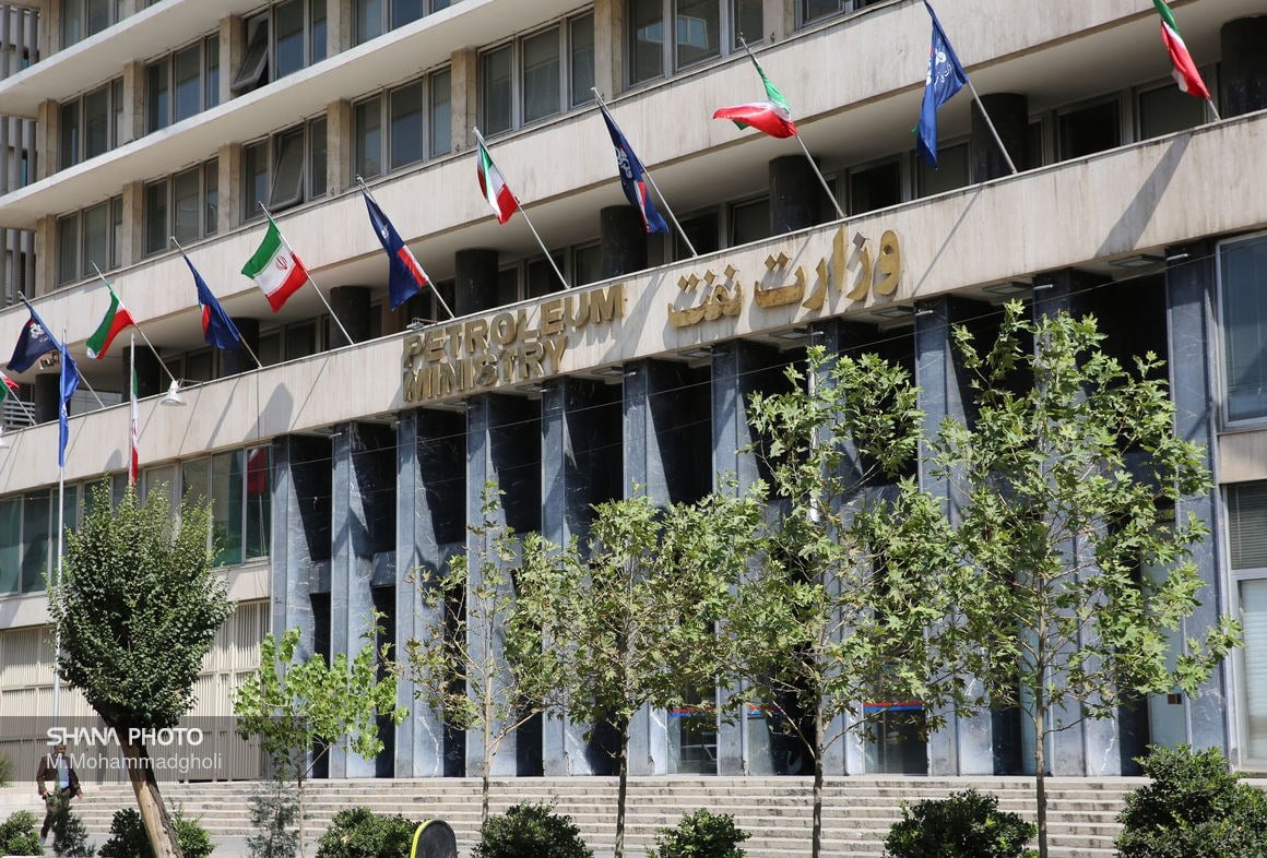 بازی عجیب بعضی از رسانهها در زمین دشمن