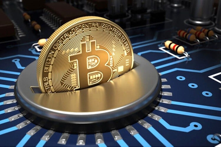 آخرین وضعیت رمزارزها؛ سقوط بیتکوین به ۶۳ هزار دلار