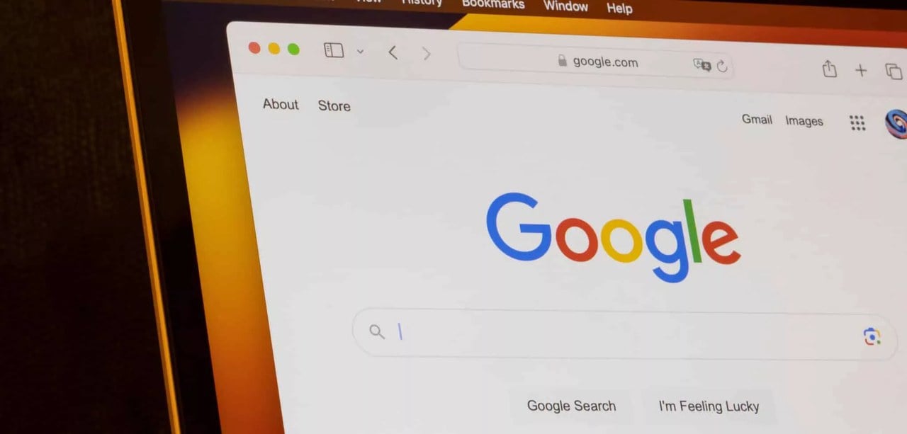 گوگل میخواهد دکمه معروف Google Search را از صفحه اصلی موتور جستجوی خود حذف کند