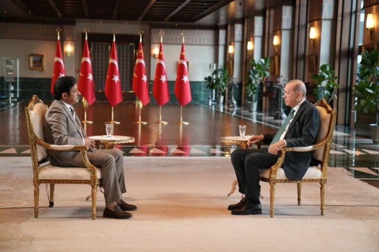 اردوغان: مصر میتواند به پیمان دفاعی مکه بپیوندد/همسایگان خود را تنها نخواهیم گذاشت/ترامپ به من وعده داده است که.../ به نفع همه است تنگه هرمز باز شود