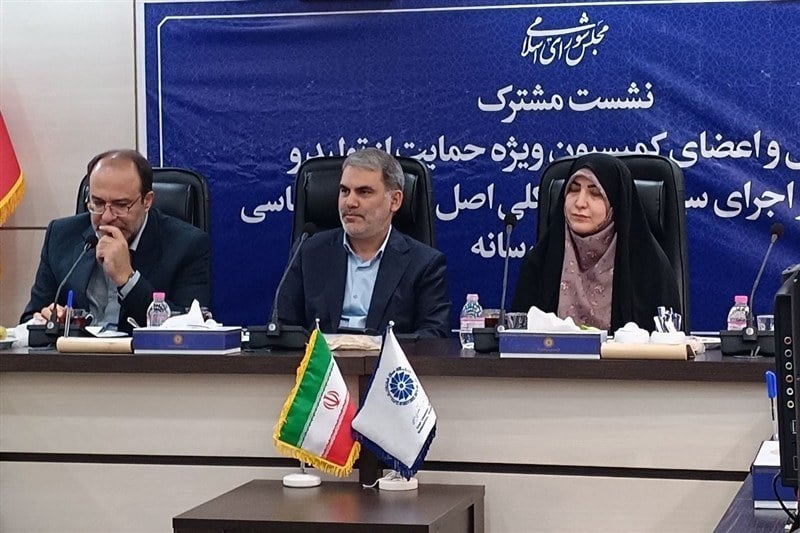 بررسی وابستگی ساختار مالی به نفت در بودجه و منابع جایگزین