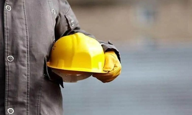 کدام مشاغل در جنگ بیشتر آسیب دیدند؟ / خدمات ۲۱۶ هزار نفره، صنعت ۴۷ هزار نفر