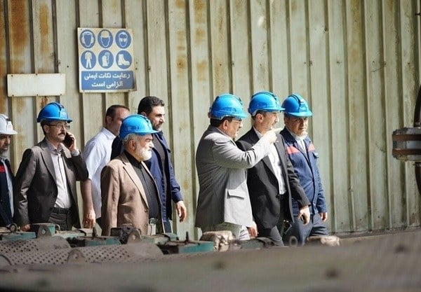 خبر مهم برای فولاد اکسین؛ وزیر صمت برای تأمین مواد اولیه وارد عمل شد