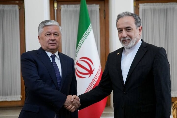 تقویت روابط ایران و ازبکستان در نشست تهران