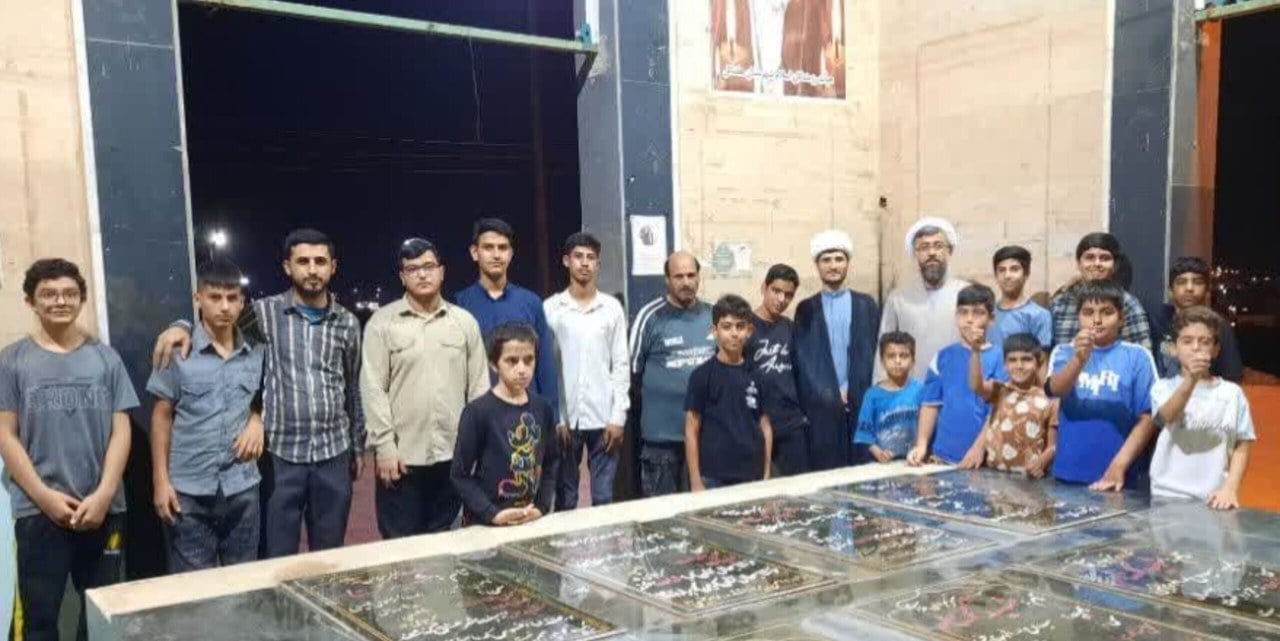 عطر افشانی مزار شهدای گمنام هفتکل در سالروز رحلت پیامبر (ص)