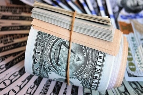 تمدید مهلت تعهدات ارزی برای بخشی از فعالان تجاری