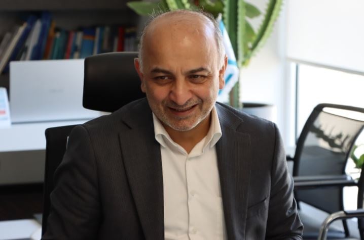 بخشی از توفیقات ما مرهون جامعه پزشکی است / تجلیل از پزشکان همکار بیمه دی در روز پزشک