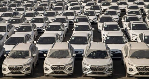 تعیین تکلیف ثبت سفارش خودروهای سواری با قانون بودجه ۱۴۰۴؛ مجوز ترخیص چه خودروهایی صادر شد؟