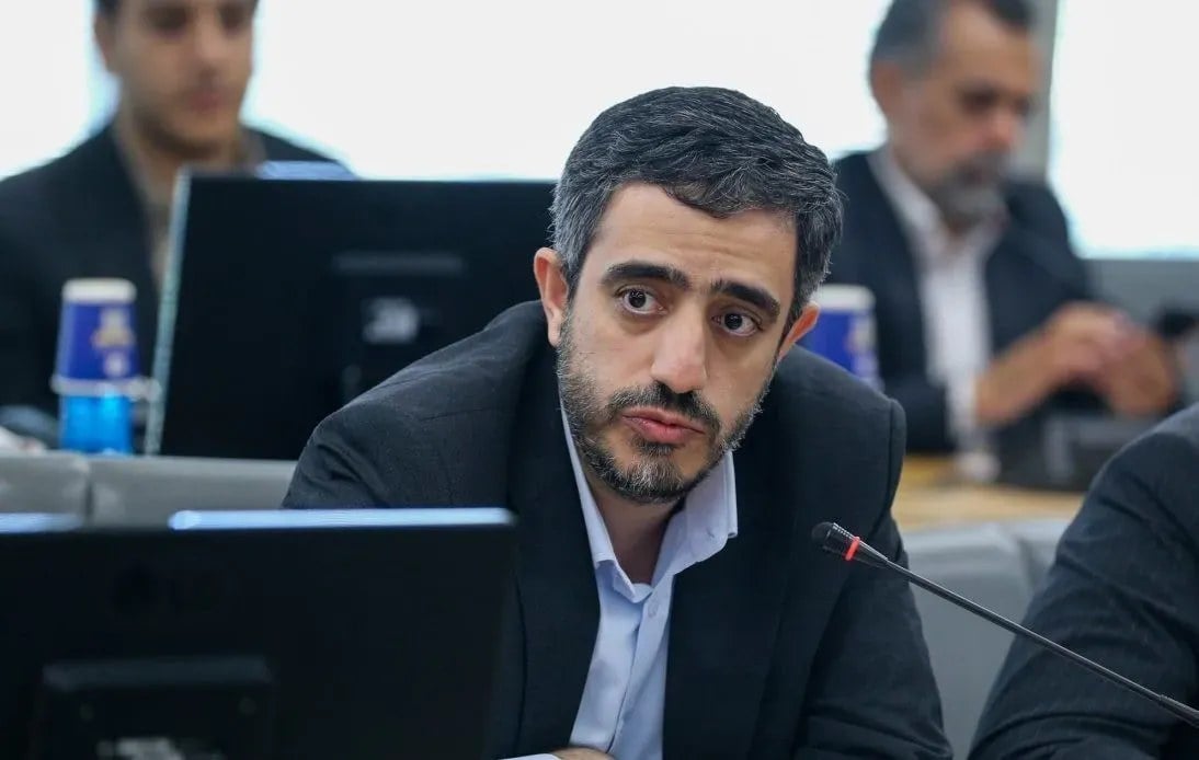 امکان فروش ارز صادراتی به بانکها و واردکنندگان با نرخ توافقی فراهم شد