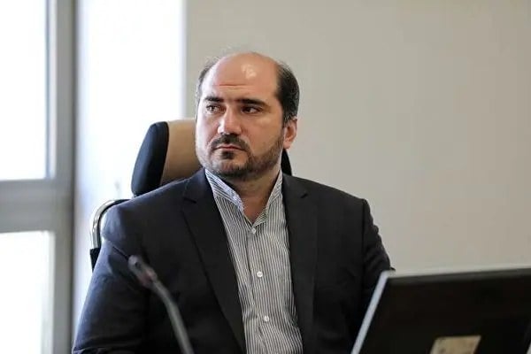هشدار یار نزدیک رئیسی درباره تکرار آبان ۹۸؛ منصوری: تیم پزشکیان قصد افزایش قیمت بنزین را دارد/ ویدئو