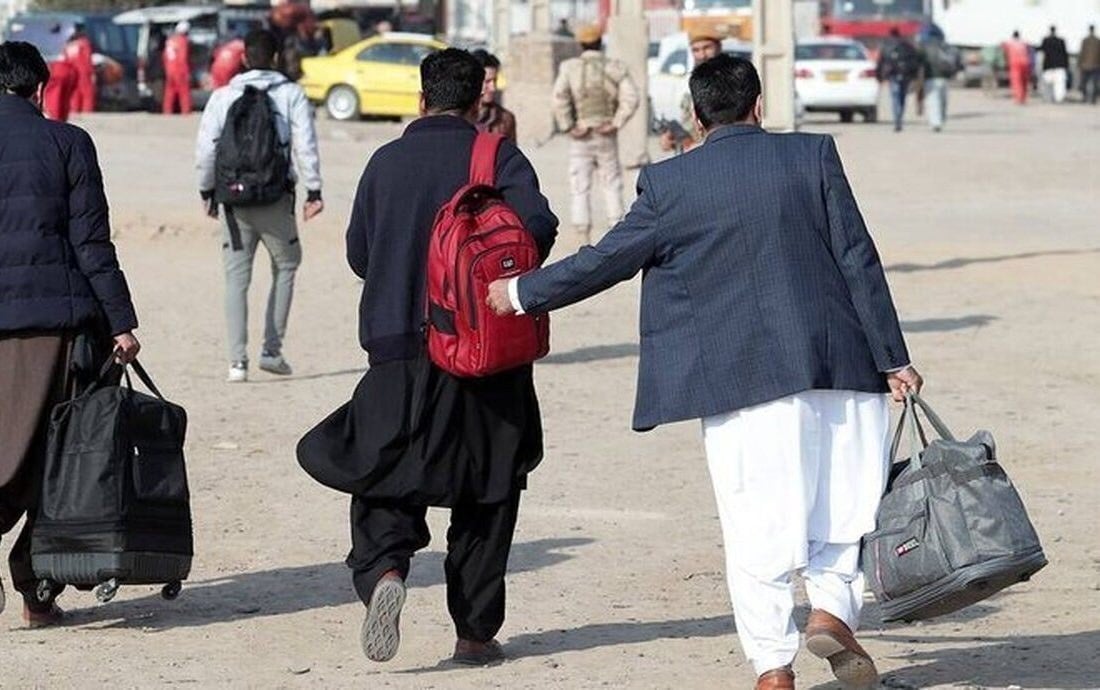 بیمه و کد ثنا شرط بهرهمندی از خدمات برای اتباع مجاز