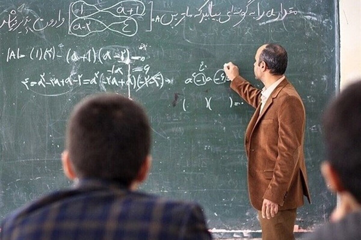 پیگیر تبدیل وضعیت ۲۶ هزار معلم حقالتدریس هستیم
