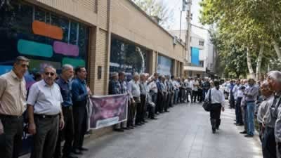 دو روز اعتراض بازنشستگان؛ از راهپیمایی در شوش تا «دوشنبه‌های اعتراضی» مخابرات