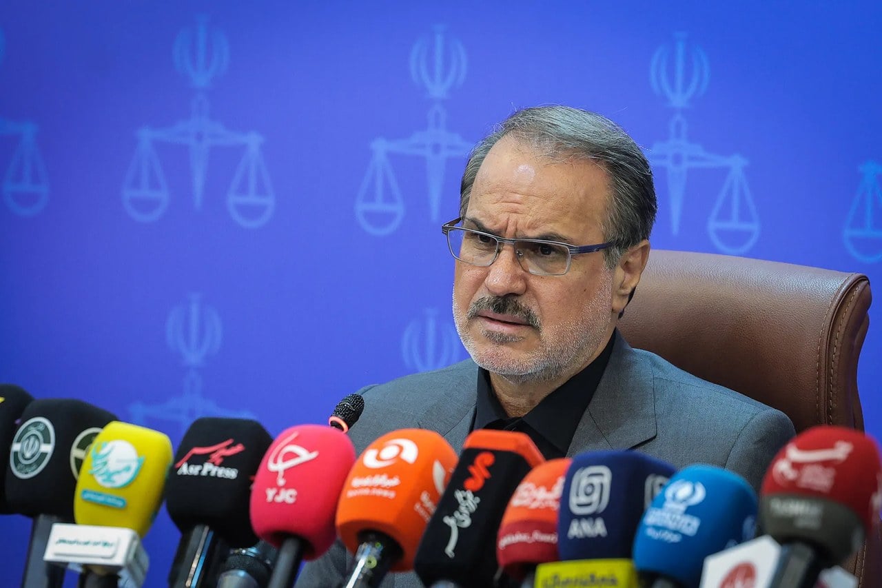 خدائیان: بانکها برای مقابله با حملات سایبری و کاهش صف وام ازدواج و فرزندآوری تدابیر فوری اتخاذ کنند