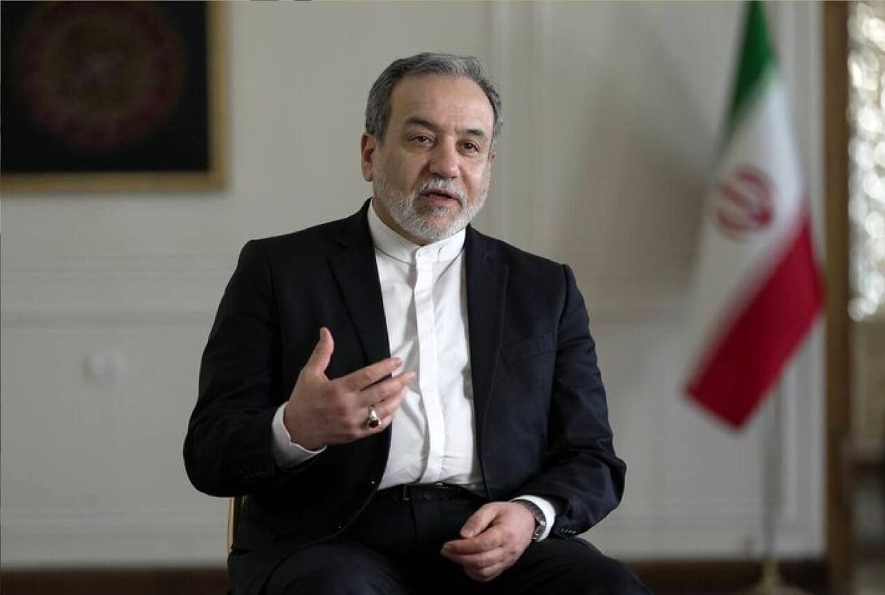 واکنش عراقچی به حمله پهپادی به دفتر نخستوزیر اقلیم کردستان: باید در برابر ترفندهای پرچم دروغین هشیار باشیم