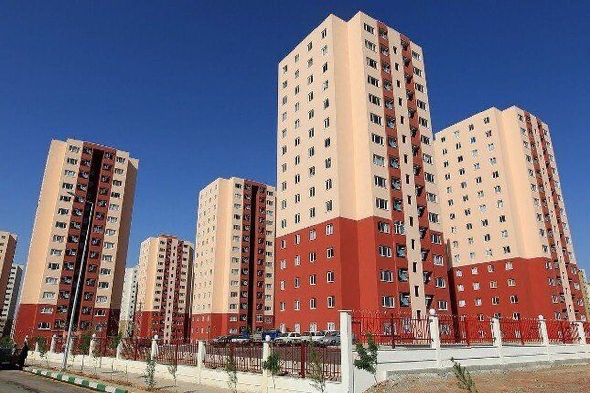 بهره برداری از ۴۶۸ واحد نهضت ملی مسکن آذربایجان شرقی در هفته دولت